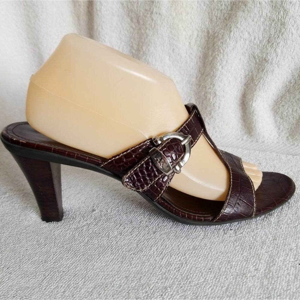 Anne Klein i flex texture leather Zeek sandal - Picture 2 of 8